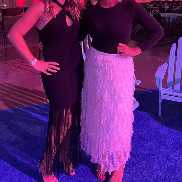 Feathered, Glam Skirt - Picture 2 of 2